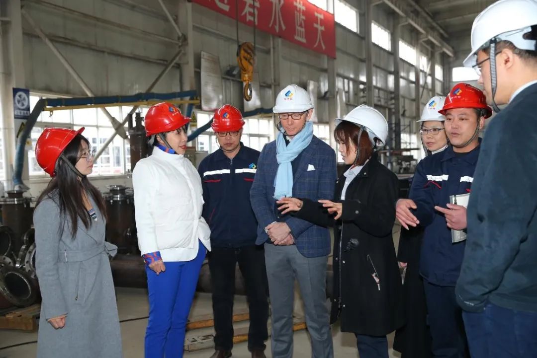 ���Ϻ��� Я������--����ɭ���ڻ�����ϩһ����Ŀ�豸���˵���Բ���ɹ���